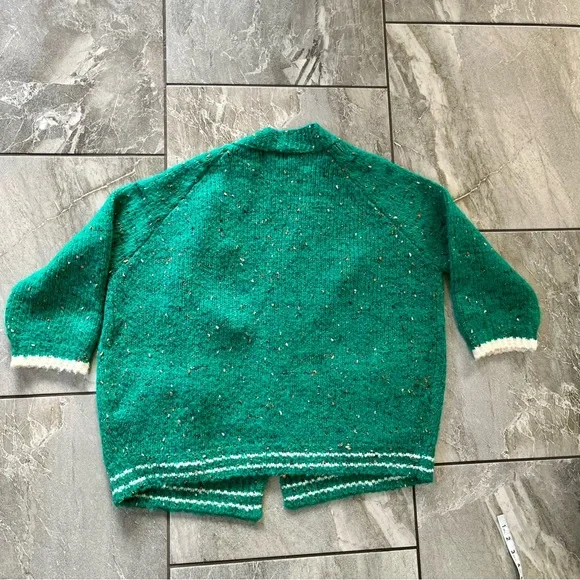 💚 Do Everything In Love Open Front Varsity Cardigan OS Flecked Kelly Green - Picture 3 of 7
